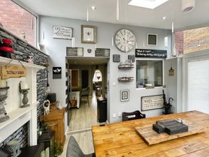 Dining area- click for photo gallery